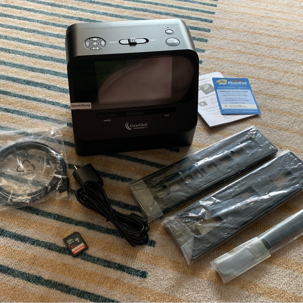 ClearClick QuickConvert 2.0 Photo, Slide, and Negative Scanner